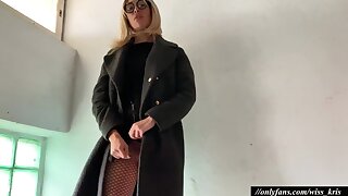 Blonde MOM Kris Black Stockings Masturbates in PUBLIC and gets SQUIRTING extru0435me  #squirt  #masturbation #orgasm #public #BlackStockings